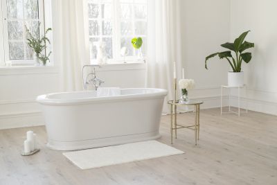Refinished Bathtub Detail